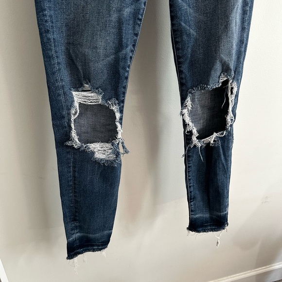 A&F | Simone High Rise Super Skinny Jeans - Picture 3 of 9